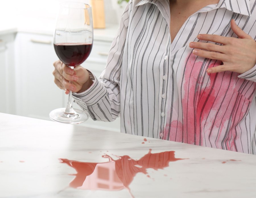 How to get red wine out of clothes