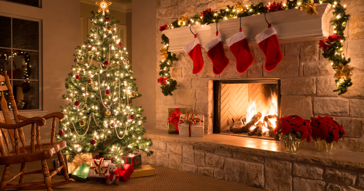 How to Clean an Artificial Christmas Tree